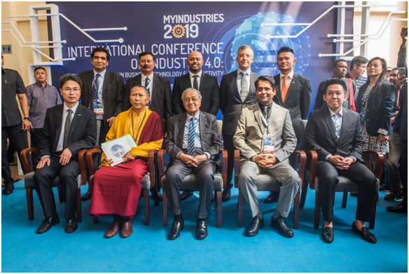 taptap����-taptap����ע��